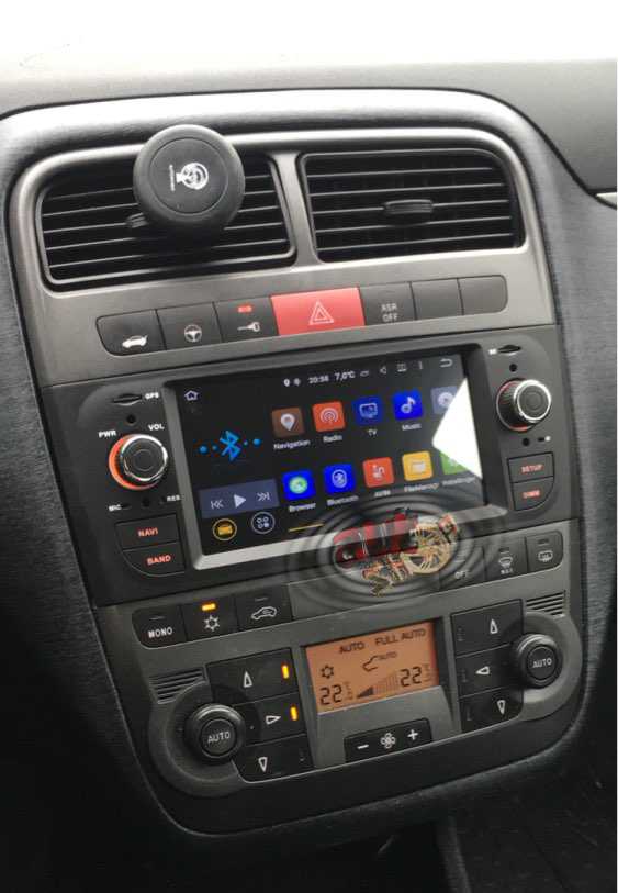 navigatie dedicata Fiat Linea Punto cu android bluetooth dvd radio internet 3g wifi aplicatii waze youtube facebook tv romania filme muzica